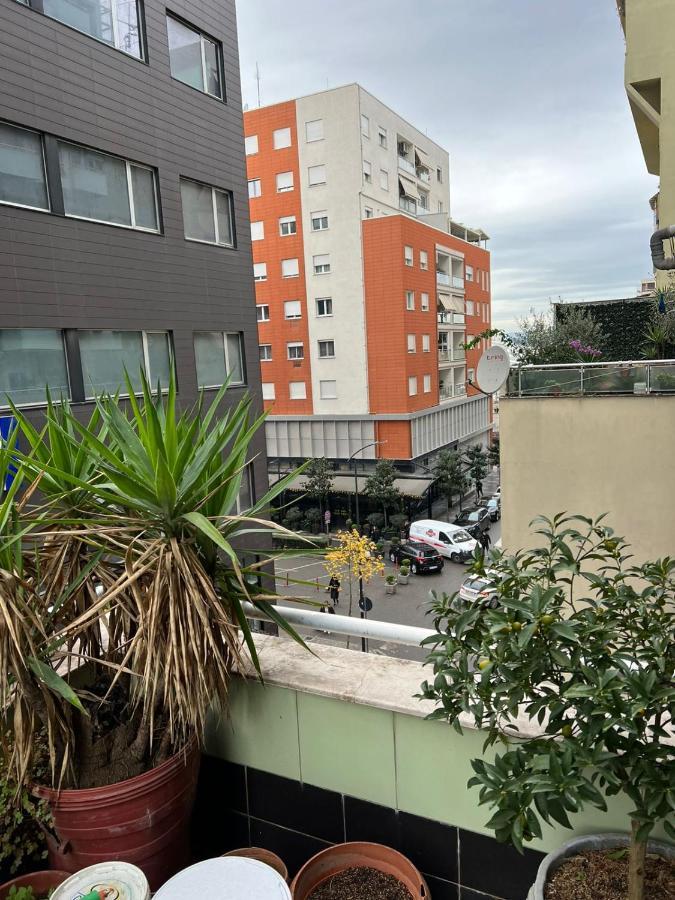 Leonard Apartment Tiranë Ngoại thất bức ảnh