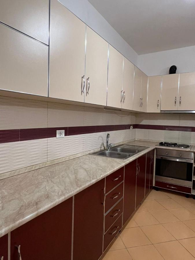 Leonard Apartment Tiranë Ngoại thất bức ảnh