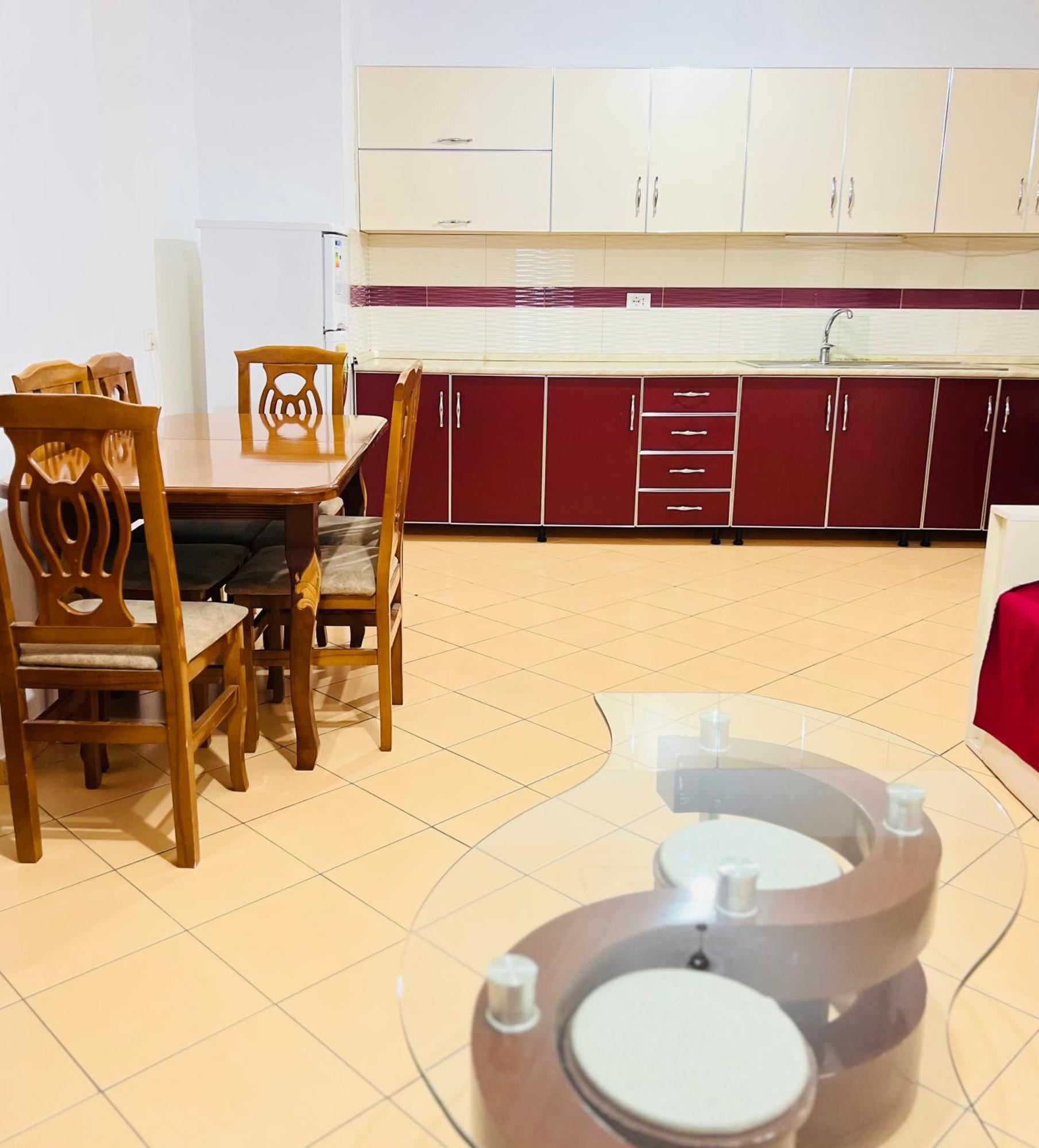 Leonard Apartment Tiranë Ngoại thất bức ảnh