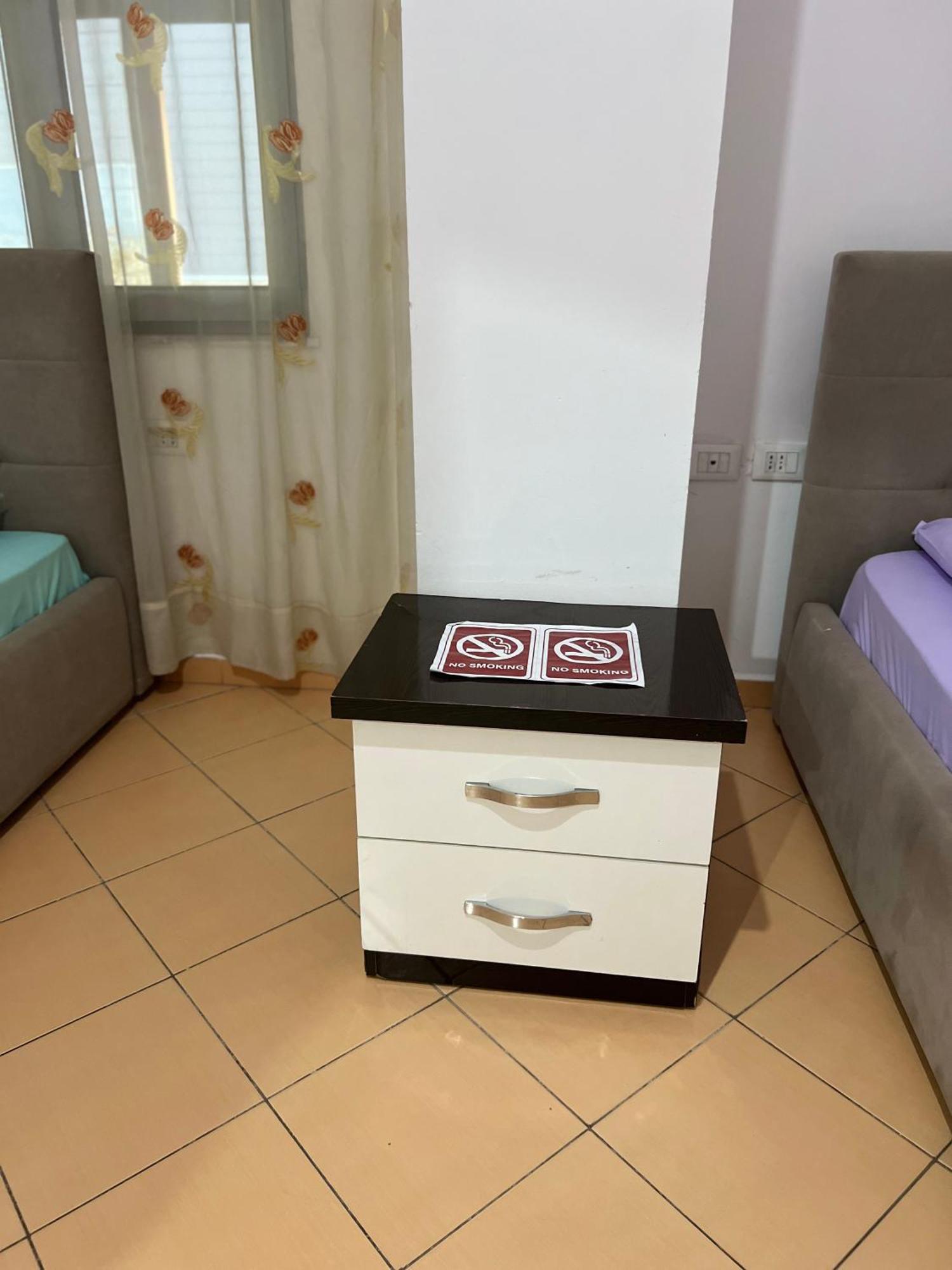 Leonard Apartment Tiranë Ngoại thất bức ảnh