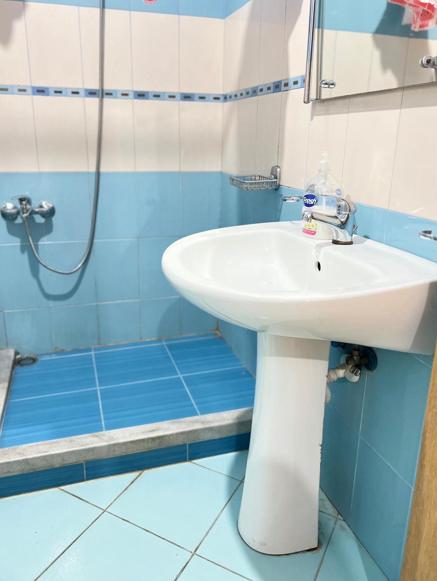 Leonard Apartment Tiranë Ngoại thất bức ảnh